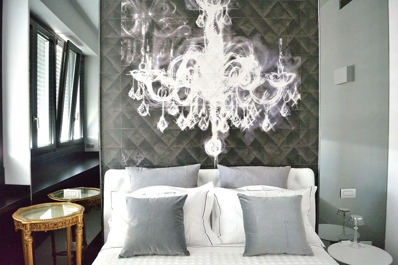 29 Via Filippo Turati Hotel Milan Apartment
