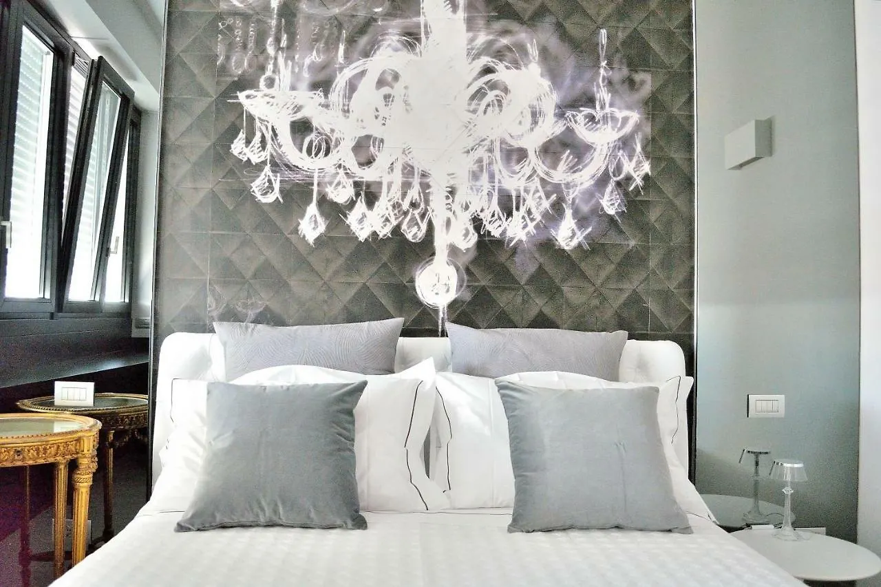 29 Via Filippo Turati Hotel Milan Apartment