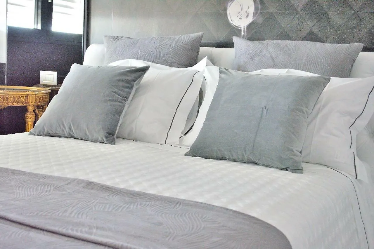 Apartment 29 Via Filippo Turati Hotel Milan