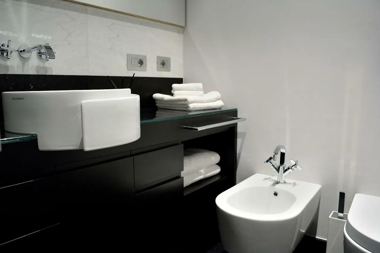 29 Via Filippo Turati Hotel Mediolan Apartament
